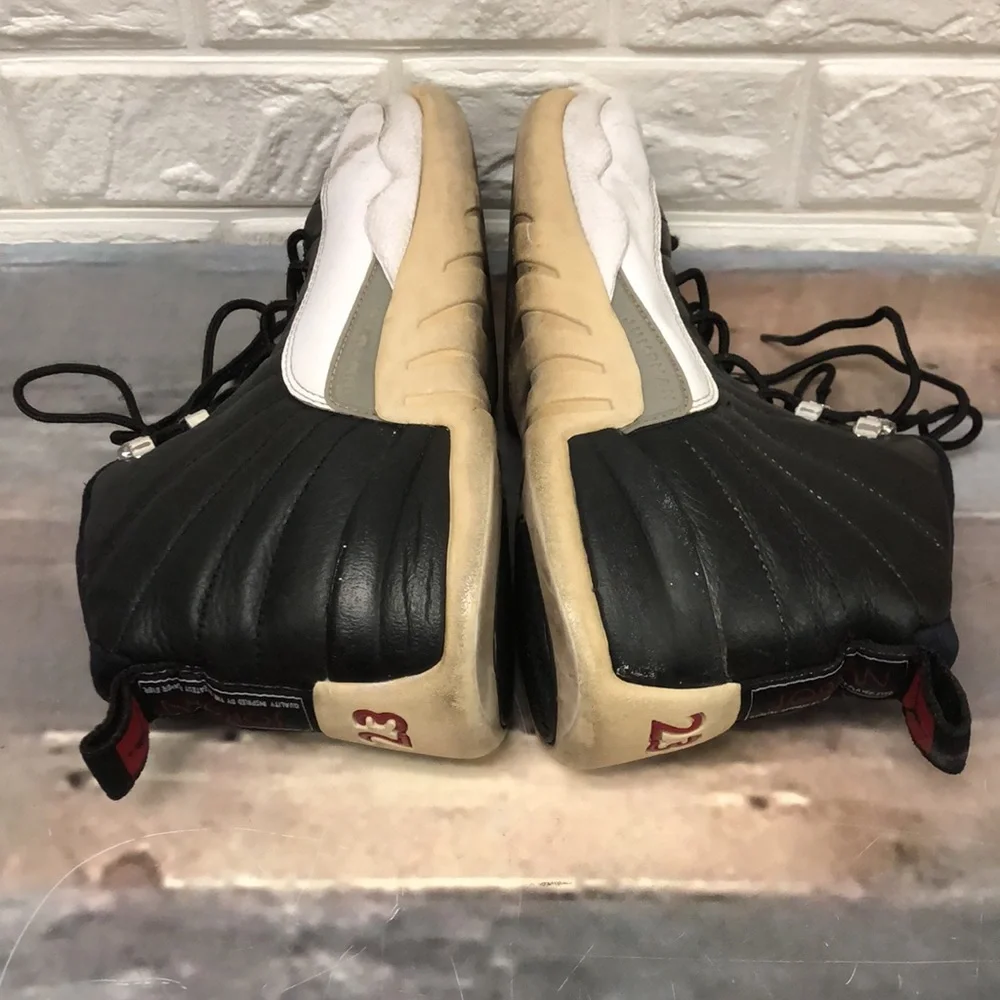 Jordan 12‎ retro playoff black & white jumpman mens size 9.5